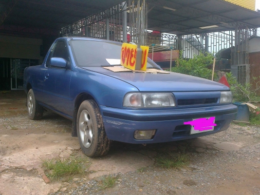 นิสสัน nvเครื่อง1600 cc หัวฉีด พวงมาลัยเพาเวอร์ เกียร์ออโต้ กระจกไฟฟ้า สีไม่ผุเครื่องนิ่มมาก แอร์เย็นเจียบครับ เล่มทะเบียนพร้อมโอน