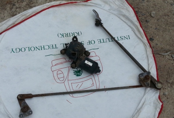 ฝาท้าย ฝาหน้า แก้มบังโคลน และอื่นๆ โซลูน่าตัวแรก มุมส้ม