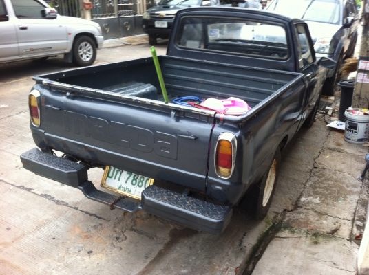 ขายมาสด้าฟามิเลีย