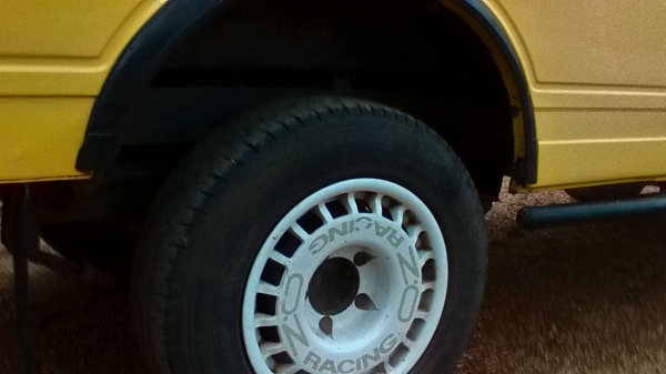 ขาย ซูซกิ 4x4รถฝรั่งใช้มือเดียว ปี 38  สวยที่สุด 100,000 บาท