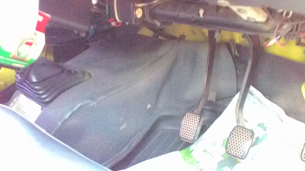 ขาย ซูซกิ 4x4รถฝรั่งใช้มือเดียว ปี 38  สวยที่สุด 100,000 บาท