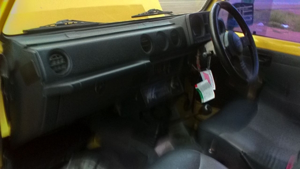 ขาย ซูซกิ 4x4รถฝรั่งใช้มือเดียว ปี 38  สวยที่สุด 100,000 บาท