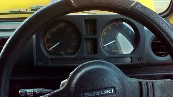 ขาย ซูซกิ 4x4รถฝรั่งใช้มือเดียว ปี 38  สวยที่สุด 100,000 บาท