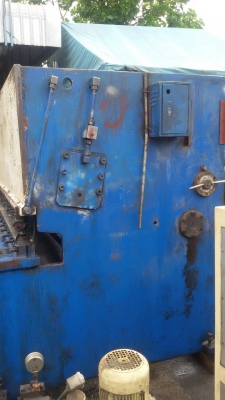 ขายเครื่องกรรไกรตัดเหล็กใบมีดยาวตัดได้5.2เมตรสภาพดี ราคาถูกครับ