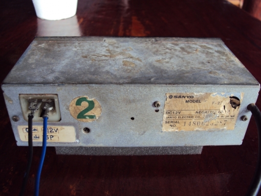 ขายวิทยุติดรถยนต์แนวเรโทร