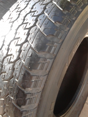 255/70R15  BRIDGE STONE DUELER H/T 840  มีชุด 4 เส้น  สวยๆ ยางเบอร์นี้หายาก  TEL.081-427-3941