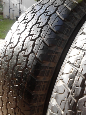 255/70R15  BRIDGE STONE DUELER H/T 840  มีชุด 4 เส้น  สวยๆ ยางเบอร์นี้หายาก  TEL.081-427-3941