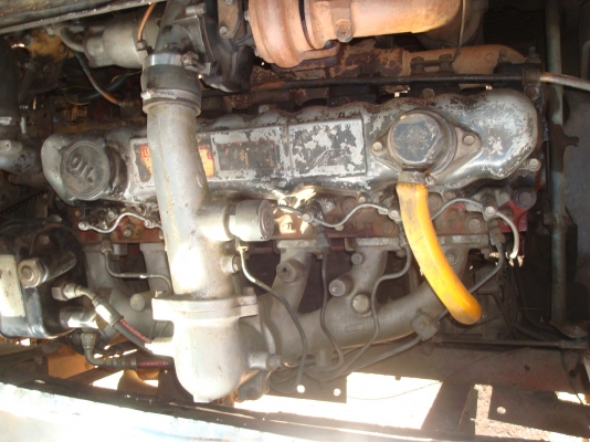 .ขายด่วนรถบัสพัดลม 10 เมตรรถสวยพร้อมใช้งานประหยัดน้ำมันสุดๆ ตอนนี้ใช้รับเด็กนักเรียนทุกวันไม่เคยมีปัญหา        เครื่อง HINO 195HP.TURBO เครื่องหน้า ประหยัดน้ำมันมากๆ        ครัชซีเบนซ์แท้ แหนบ  ยาว 10 เมตร จำนวน 43 ที่นั