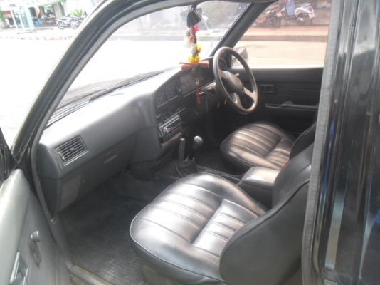 รถมือ2 สภาพเดิมๆ พร้อมใช้(เพาเวอร์โรงงาน)เครื่่องเสียงด้วย