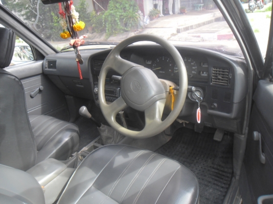 รถมือ2 สภาพเดิมๆ พร้อมใช้(เพาเวอร์โรงงาน)เครื่่องเสียงด้วย