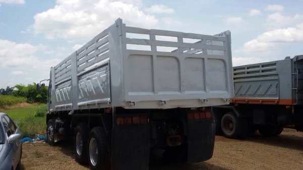 ขายรถบรรทุกสิบล้อดัมพ์ ISUZU DECA เครื่อง 270 แรง ปี 39 euro 1 ตัวแรก มีระบบลากลูก ทะเบียนพร้อม