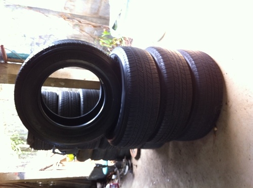 ขายยาง bridgestone 265/65/17 ปี 10