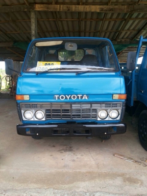 โตโยต้าไดน่า 4 ล้อ ด่วน! พิเศษสุดๆ จดทะเบียนเป็นรถไม่ติดเวลาได้ (แบบรถปิกอัพทั่วไป)