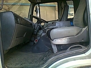 ขาย6ล้อดั้ม HINO FF3HGKD 195แรงม้า ยาง900 สนใจโทร 081-9701072