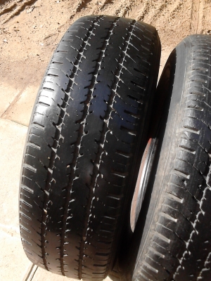 195R14  MICHELIN XCD ปี 2012  มี 3 เส้น   โทร.081-427-3941