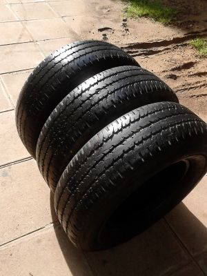 195R14  MICHELIN XCD ปี 2012  มี 3 เส้น   โทร.081-427-3941