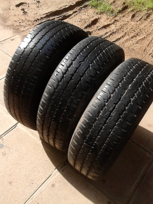 195R14  MICHELIN XCD ปี 2012  มี 3 เส้น   โทร.081-427-3941