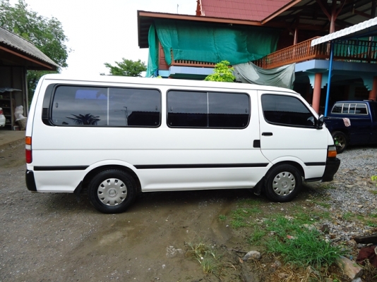 รถตู้  Toyota  hiace  เครื่องดี  เดิม โรงงาน ขับดี ประหยัด  ใช้น้อย สีสวย ยางดี  หน้า เดิม หลังเดิม ใช้ได้ 2ระบบ แก็ส และน้ำมัน