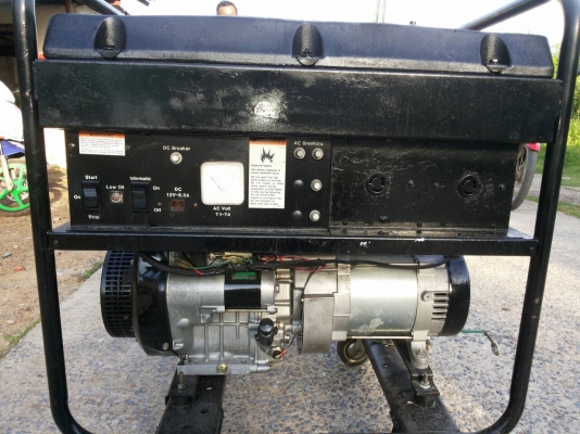 เครื่องปั่นไฟ Onan    5 KVA