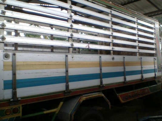 **950,000 บ.ต่อรอง**ขาย6ล้อดั้มเกษตร5.0ม.สวยๆ HINO FD3HJA HO7D-195HP เครื่องเดิมเกียร์เดิม เครื่องแห้งๆ แรง แน่นๆไม่มีเยิ้ม เกียร์ไม่มีหอน ช่วงล่างใหญ่ คัสซีสวยเดิมทั้งเส้น ไม่มีปะไม่มีดาม กระบะดั้มเนียม6ตันยาว5.0ม.สภาพสวย พื้นดีข้างสวยไม่มีผุ ดั้มดีไม่มี