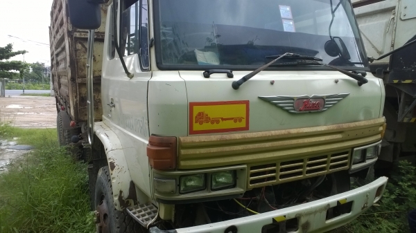 10ล้อดั้มHINO FM226 รถห้างแท้เดิมๆเครื่องEM100...220แรง รถปี*31 รถสภาพดีมาก ยางเต็ม เล่มพร้อม..