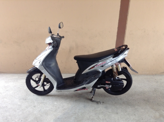 ขาย!!! มีโอ รุ่นท็อปล้อแม็ก ปี47 รถเครื่องดีคับ ทะเบียนครบ ภาษี58