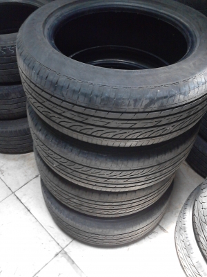 205/55R16 BRIDGESTONE TURANZA GR90 มีชุด 4 เส้น ยางสวย สภาพยังไม่ได้ทำความสะอาด  TEL.081-427-3941
