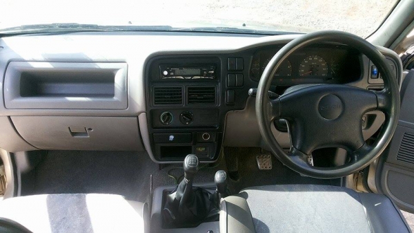 ขายดราก้อนอาย 4x4 ถูกๆ