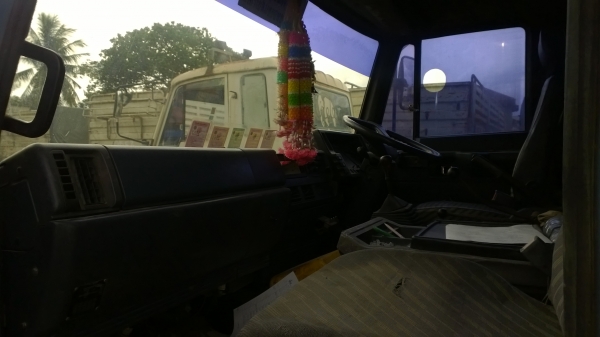 10ล้อดั้มเพลาเดียว คัสซีJCM เครื่องEH700..168แรง ช่วงล่างฟูโซ่ วางหัวร็อคกี้(ลูกผสมแต่ดีมาก...เล่มพร้อม)