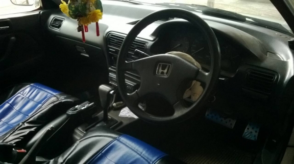 ขาย แอคคอดตาเพชร ปี92 ออโต้ /lpg เล่มทะเบียนพร้อมชุดโอน 62000