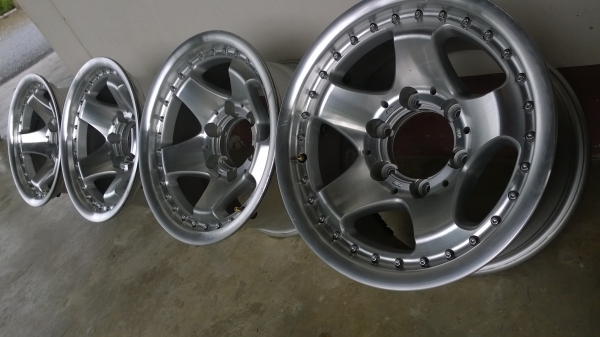 ล้ออฟโรด 15*8.5 ออฟ-5