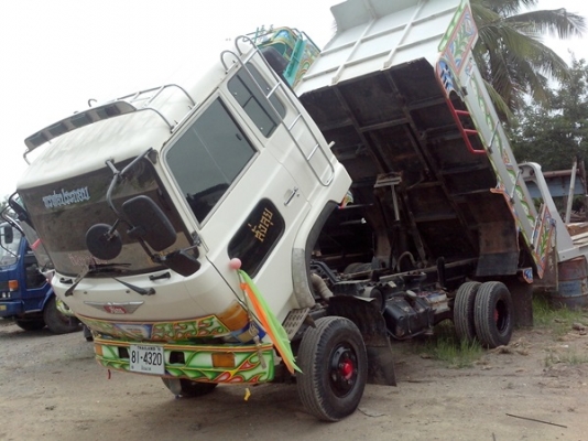 ขายรถดั้มฮีโน่ FD-176เครื่อง 185 แรงม้า HO7C เครื่องแน่นมากๆๆเลย