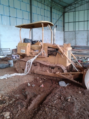 รถแทรกเตอร์