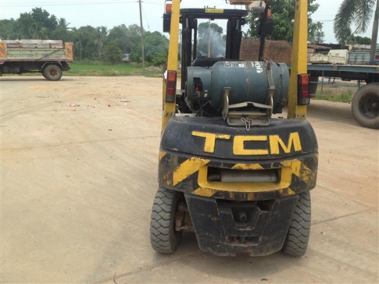 ขายรถยก 2 ตัน