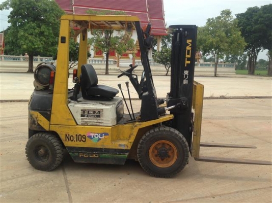 ขายรถยก 2 ตัน