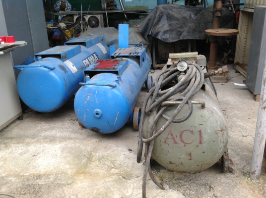 ขายด่วนปั้มลม 3 ตัว