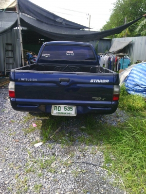 รถกะบะมิตซู