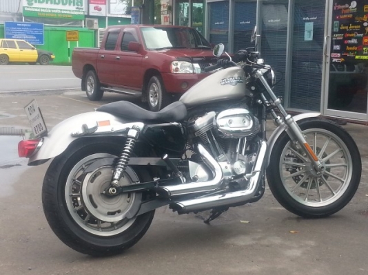 วุฒินนบุรี// ขาย ดาว H D สปอดเตอร์ 883 ปี 2010 สภาพใหม่มากทะเบียนแท้