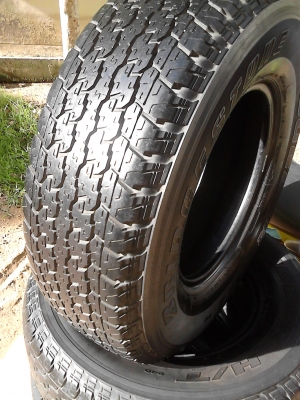 255/70R15  BRIDGE STONE DUELER H/T 840  มีชุด 4 เส้น  สวยๆ ยางเบอร์นี้หายาก  TEL.081-427-3941