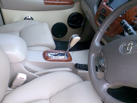 ขายรถยนต์ TOYOTA  FORTUNER 05