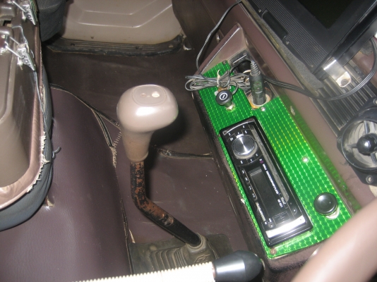 ดั้มพ์ตากลม   เครื่อง  195 แรง  ราคา  740,000 บาท //  ลด  720,000 บาท