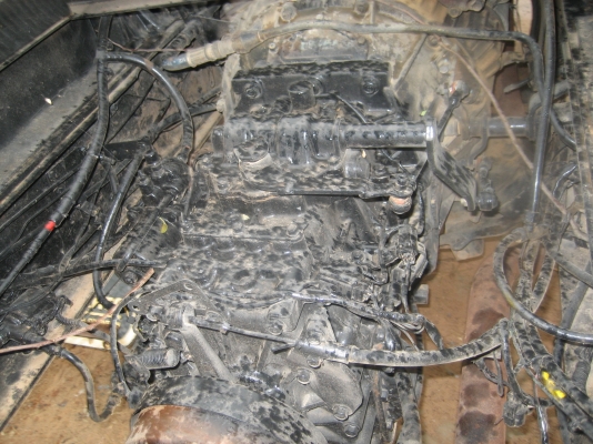 ดั้มพ์ตากลม   เครื่อง  195 แรง  ราคา  740,000 บาท //  ลด  720,000 บาท