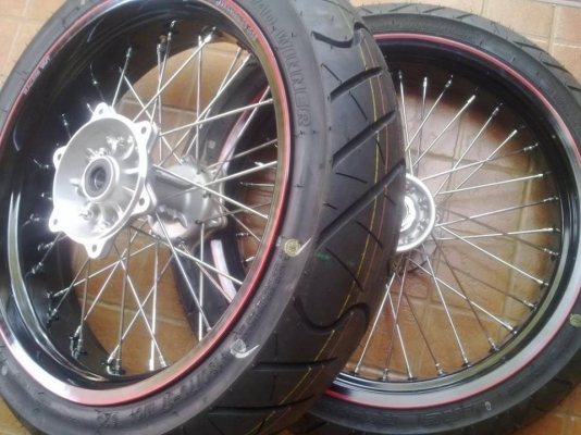 ยางแต่งขอบล้อรถ Made In Japan!! ส่งฟรีทั่วไทย!!!