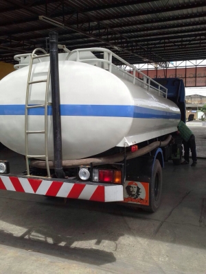 ขายรถหกล้อบรรจุน้ำ ISUZU NPR59PU5M เครื่อง 4BE1-110 แรง รถห้าง บรรจุ 3,000 ลิตร