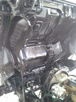 ขายรถหกล้อบรรจุน้ำ ISUZU NPR59PU5M เครื่อง 4BE1-110 แรง รถห้าง บรรจุ 3,000 ลิตร