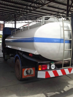 ขายรถหกล้อบรรจุน้ำ ISUZU NPR59PU5M เครื่อง 4BE1-110 แรง รถห้าง บรรจุ 3,000 ลิตร