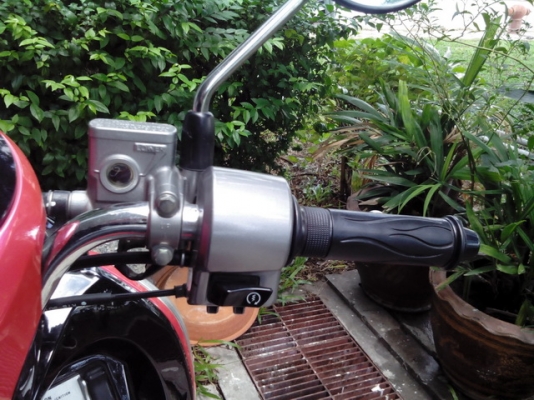 ปรับราคา ขาย Honda honda new scoopy i ปี เม.ย.56 สี ชมพู - ดำ ปรับราคา ขาย Honda honda new scoopy i ปี เม.ย.56 สี ชมพู - ดำ