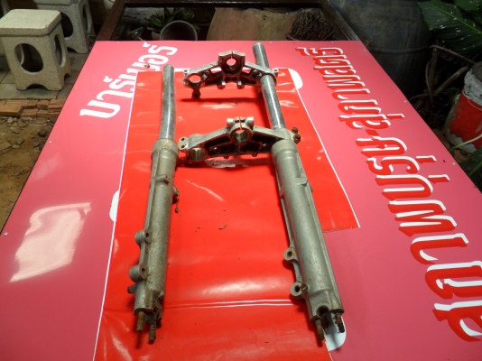 ขายชุดหน้า CBF 750 2500 ขายชุดหน้า CBF 750 2500