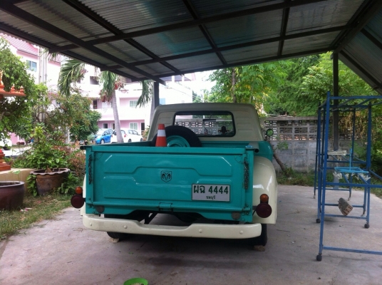 ขาย DODGE TRUCK