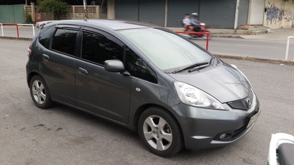 รถบ้านมือเดียว ผู้หญิงใช้ สีเดิมเงาทั้งคันไม่เคยทำสี